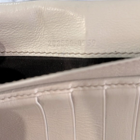 Gucci Monogram Canvas Long Heart ❤️ Wallet with Beige Color Leather - Picture 9 of 9